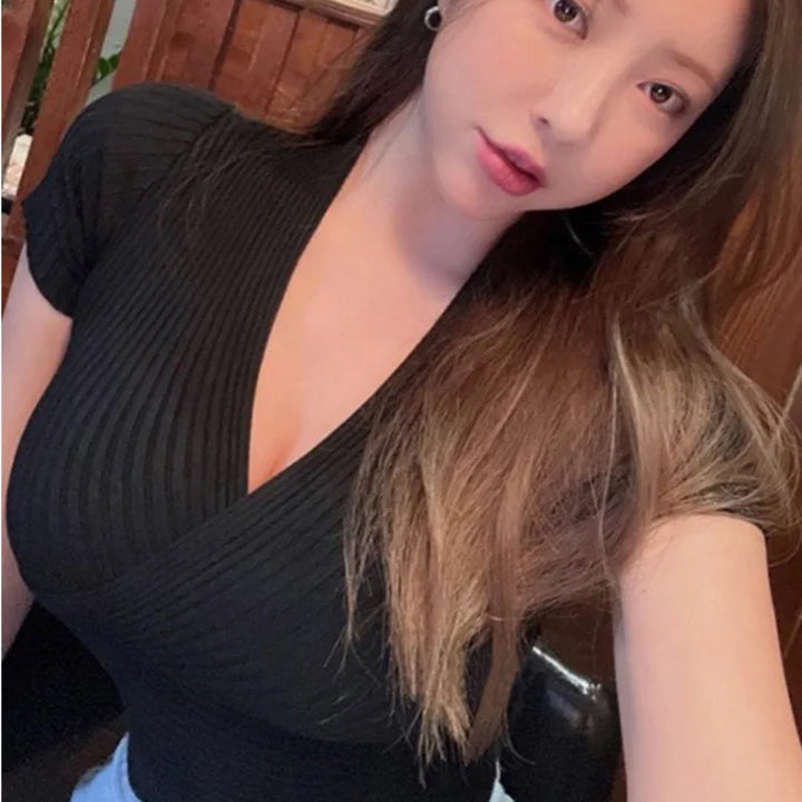 WOMENGAGA Korea Sexy V-neck High Waist Large Chest Tight Thin Knit Short Sleeve T-shirt Women's Hot Sexy Korean Women Tees 5INW