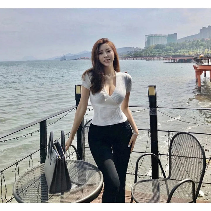 WOMENGAGA Korea Sexy V-neck High Waist Large Chest Tight Thin Knit Short Sleeve T-shirt Women's Hot Sexy Korean Women Tees 5INW