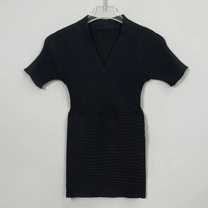 WOMENGAGA Korea Sexy V-neck High Waist Large Chest Tight Thin Knit Short Sleeve T-shirt Women's Hot Sexy Korean Women Tees 5INW