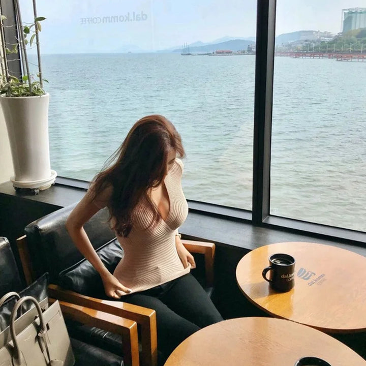 WOMENGAGA Korea Sexy V-neck High Waist Large Chest Tight Thin Knit Short Sleeve T-shirt Women's Hot Sexy Korean Women Tees 5INW